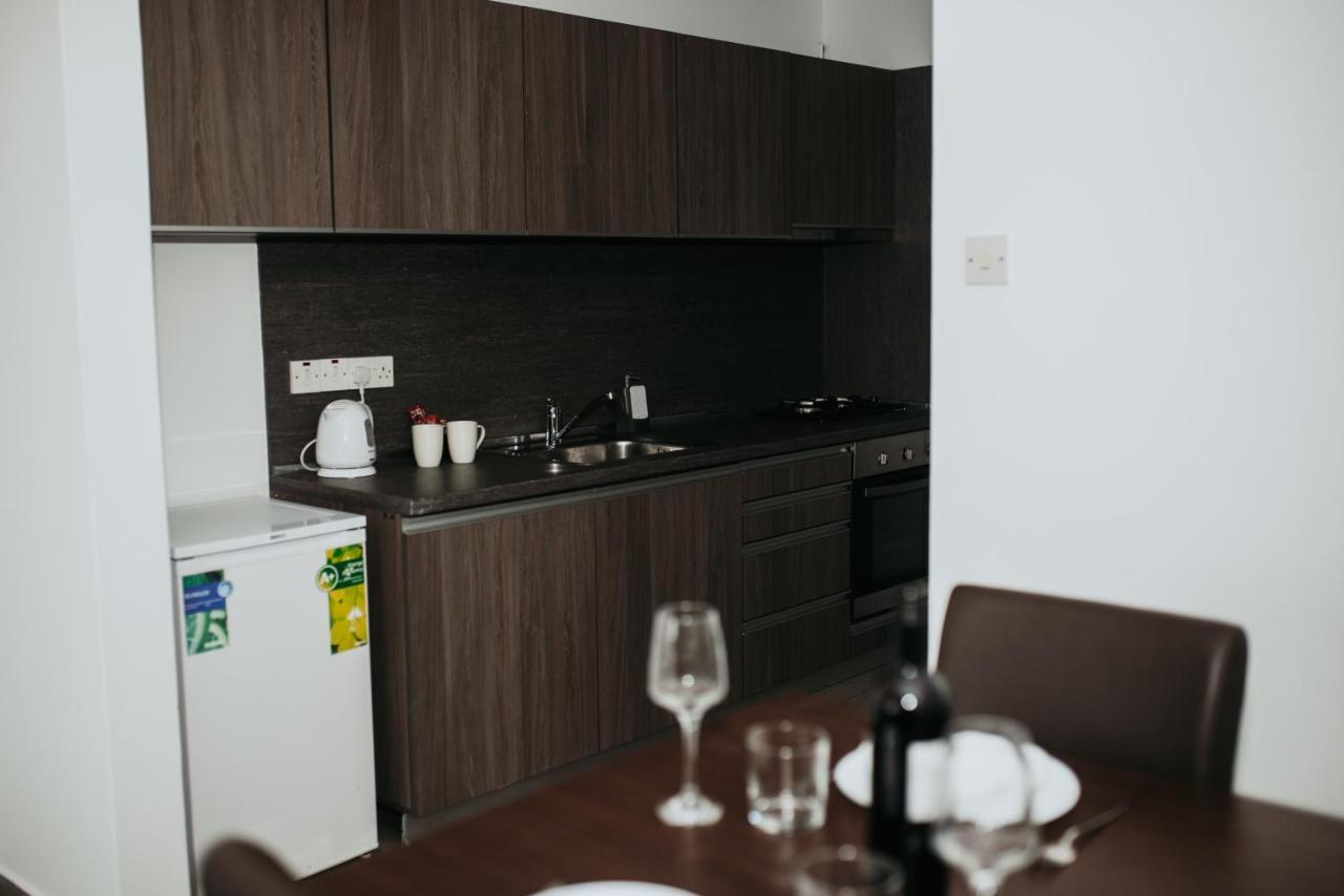 Ovis Hotel Apartments Ayia Napa Exterior foto