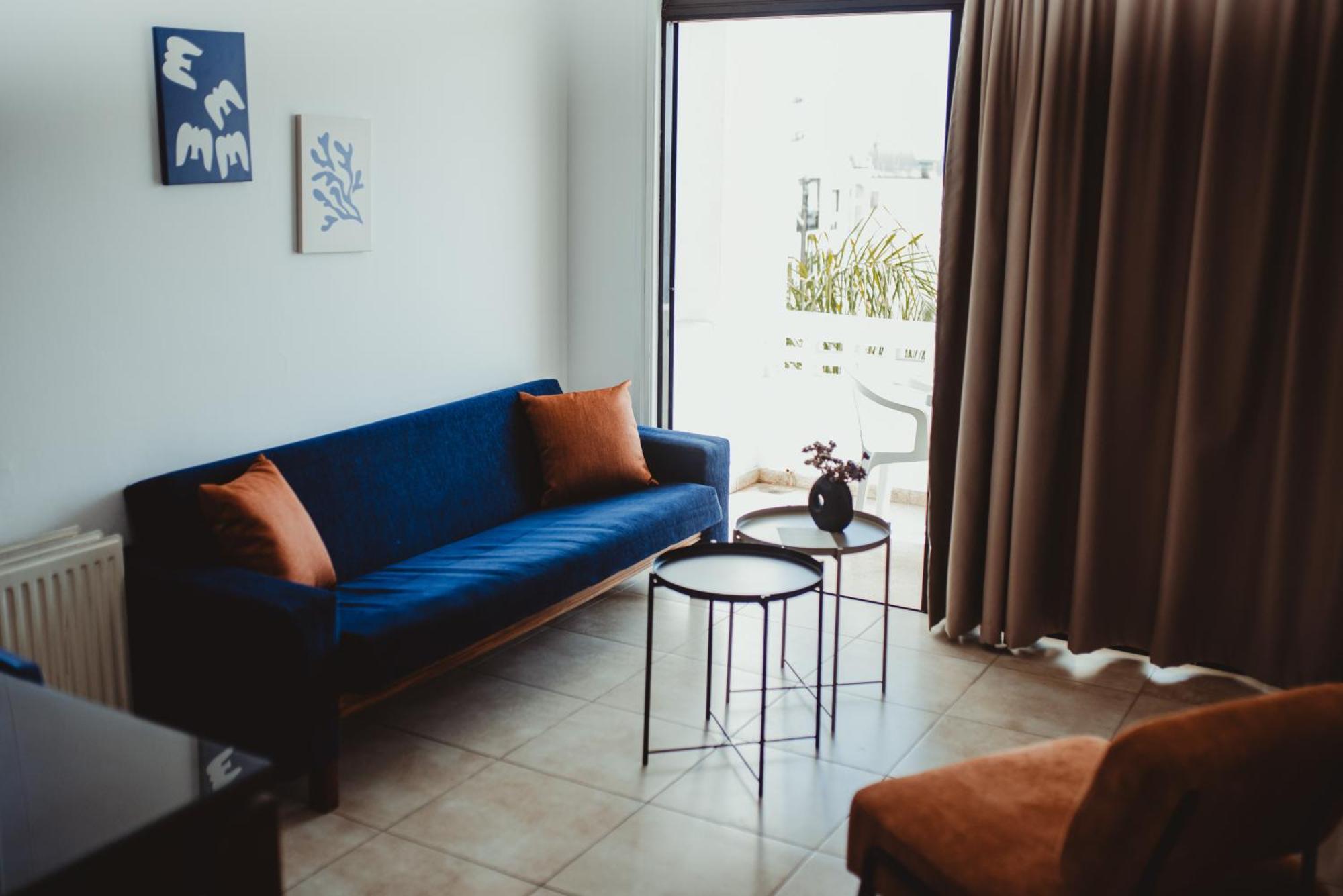 Ovis Hotel Apartments Ayia Napa Exterior foto